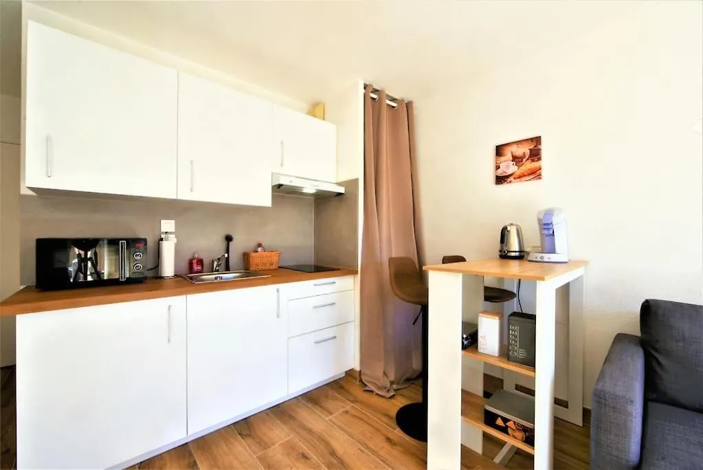 Embnb - Studio Near Geneva - S204,4 エトランビエール 0*,